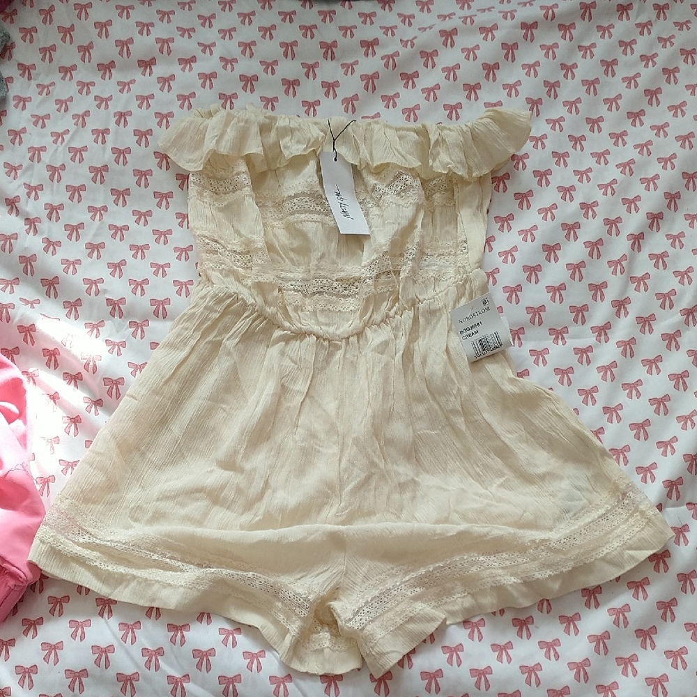 Nasty Gal Cream Lace Skirt